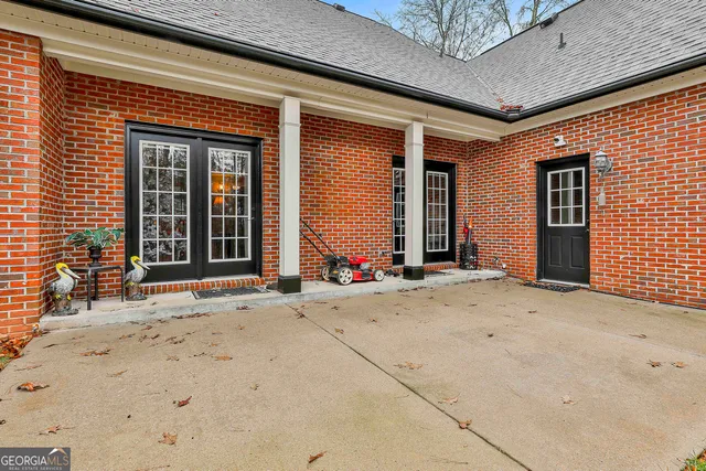 $499,995 | 102 Canterbury Drive, LaGrange, GA 30241