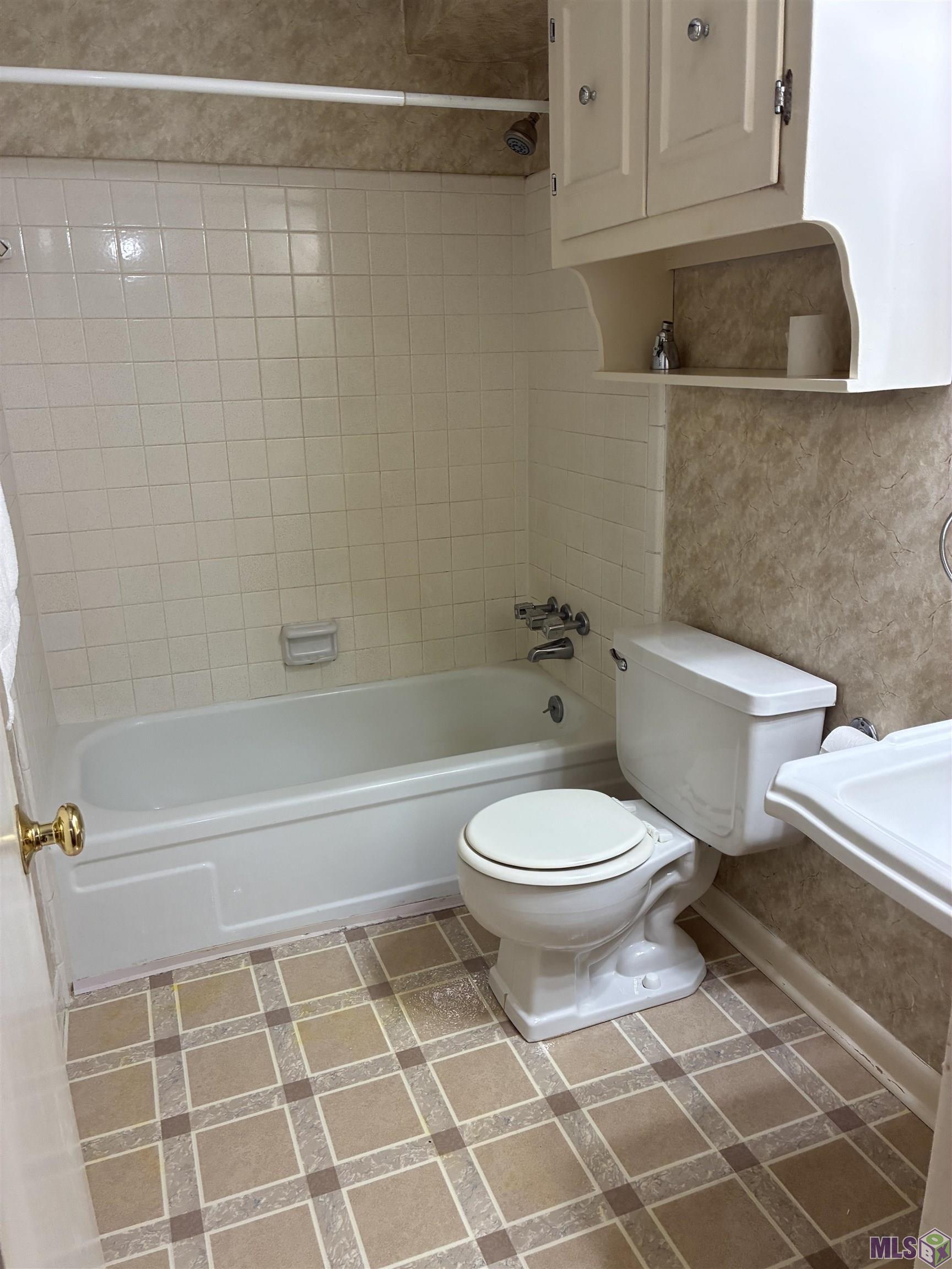 1701 Lobdell Avenue, Unit 91 Baton Rouge, LA 70806 - Photo 16 of 18