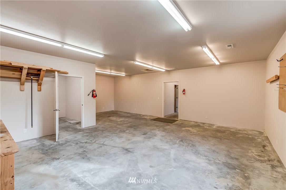 5972 Abbey Road Ferndale, WA 98248 - Photo 20 of 23