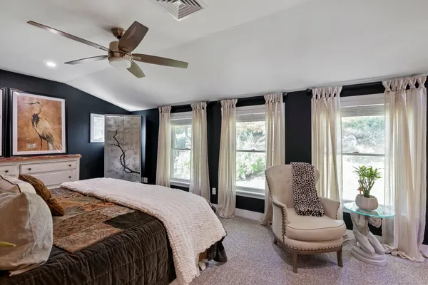 $875,000 | 16 Parker Terrace, Essex, CT 06426