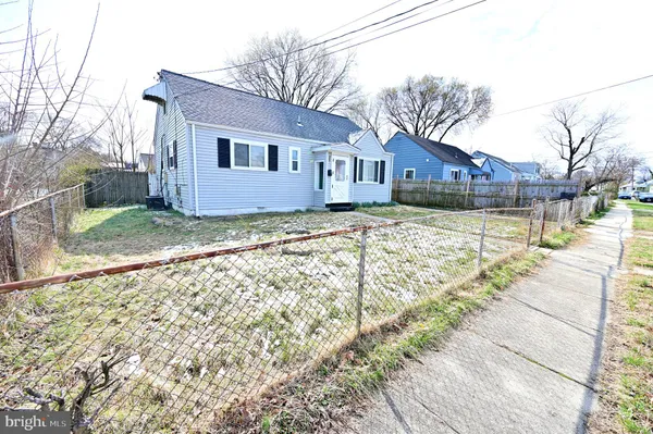 $2,200 | 2610 Lakehurst Avenue, District Heights, MD 20747