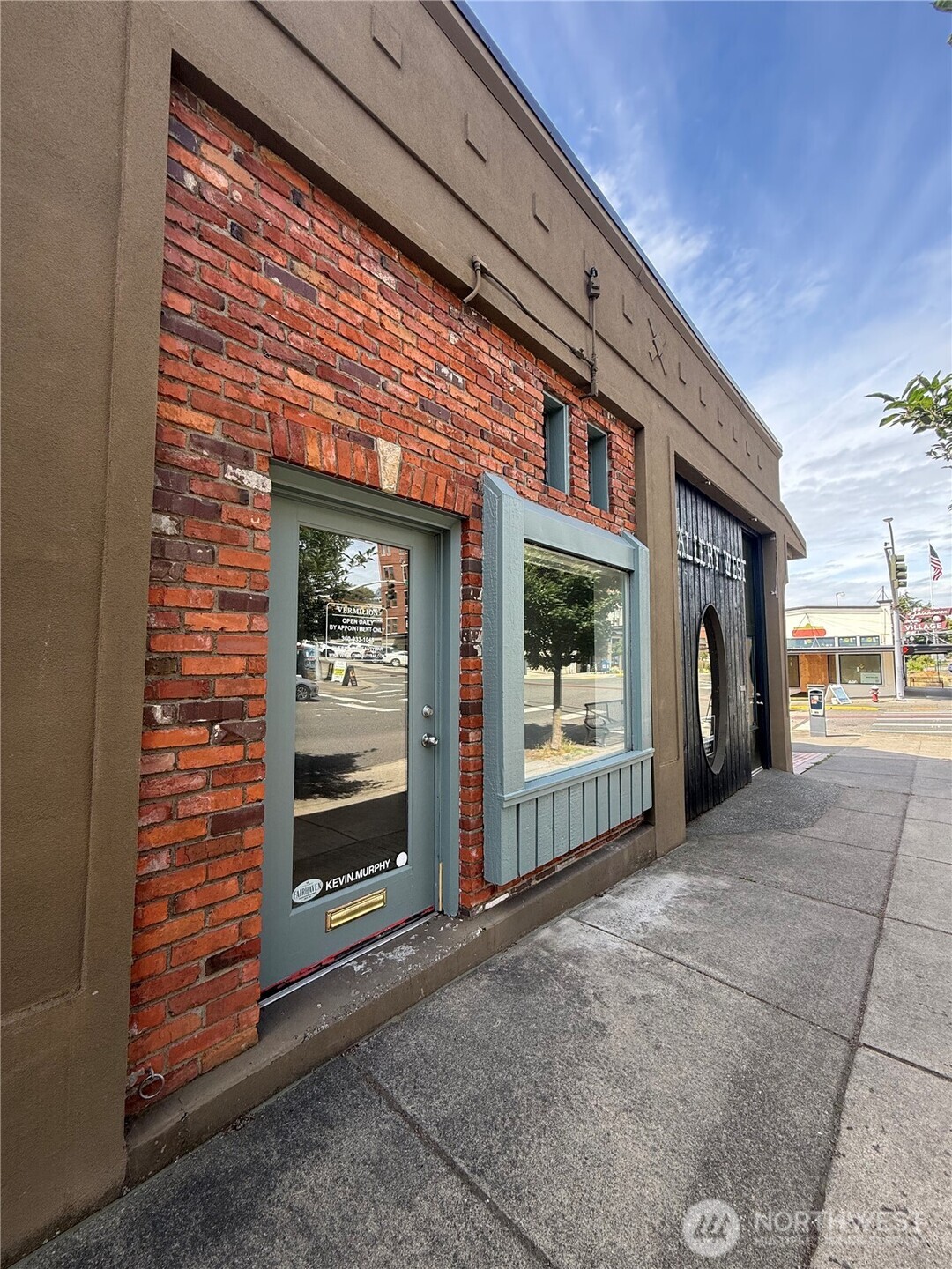 1302 12th Street Bellingham, WA 98225 - Photo 2 of 22