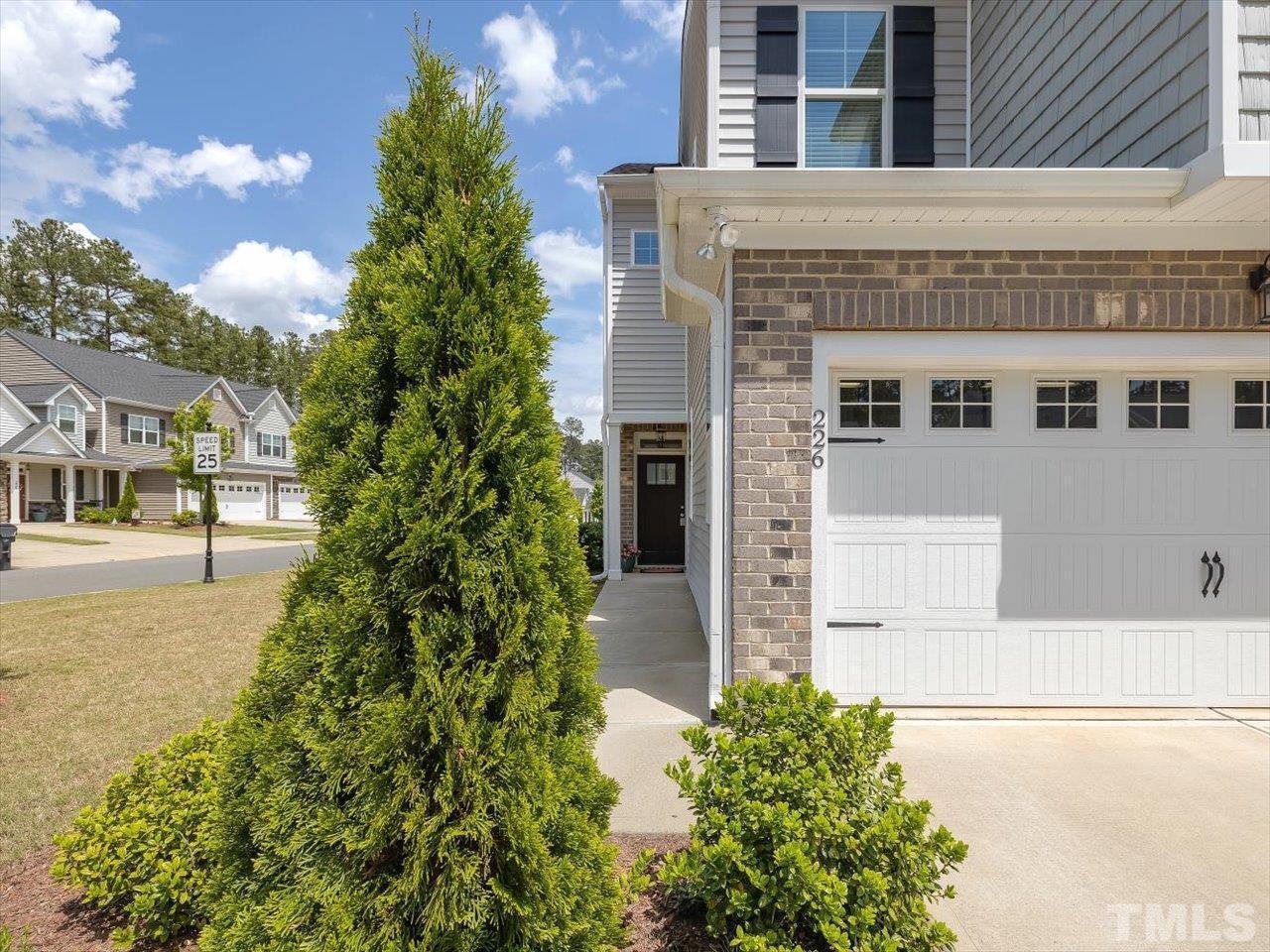 226 Zante Currant Road Durham, NC 27703 - Photo 6 of 57 Photo #6