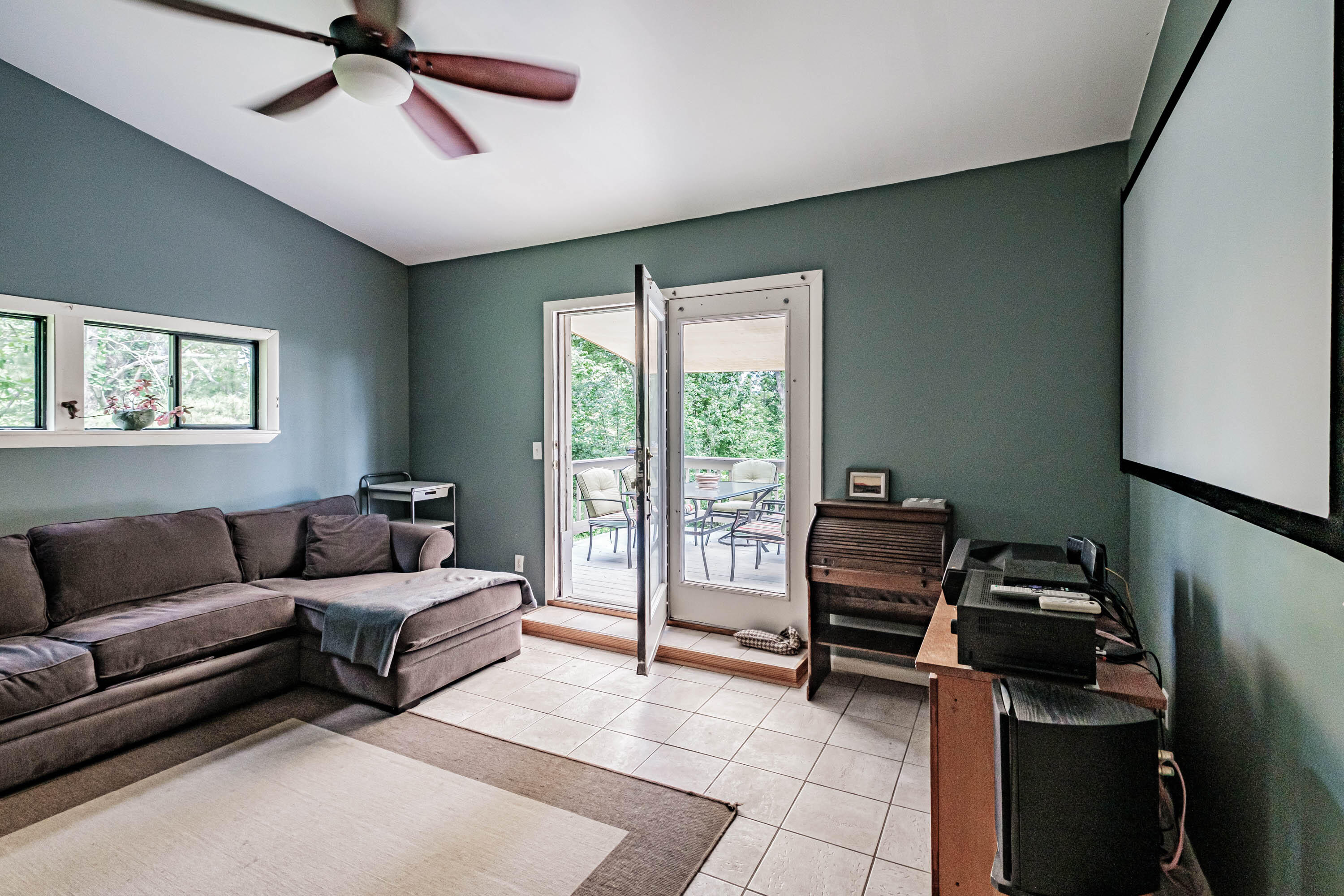 1114 Sawyer Road Cape Elizabeth, ME 04107 - Photo 19 of 59 A43C67B0-BD21-4E49-8D0B-55C1DE2D5CBB