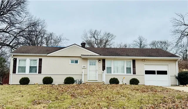 $224,950 | 10009 East 68th Street, Raytown, MO 64133