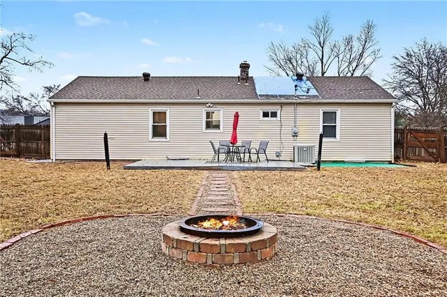 $224,950 | 10009 East 68th Street, Raytown, MO 64133