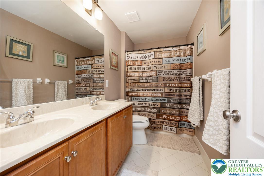7266 Cedar Road Lower Macungie Township, PA 18062 - Photo 32 of 48