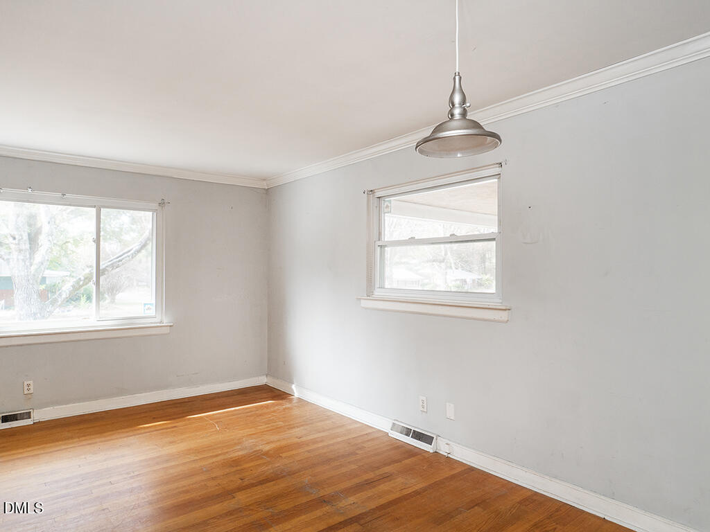 3114 Kenan Road Durham, NC 27704 - Photo 11 of 24 11 3114_KenanRd Dining3_MLS