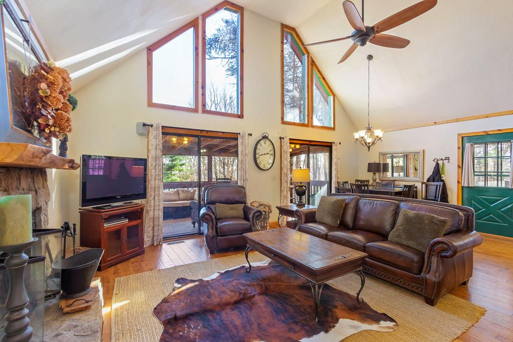 398 Outlook Road Murphy, NC 28906 - Photo 10 of 54