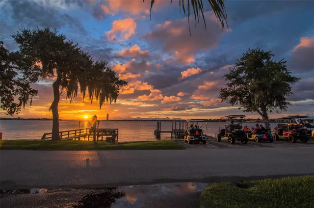 $475,000 | 631 East Shore Drive, Clear Lake Shores, TX 77565