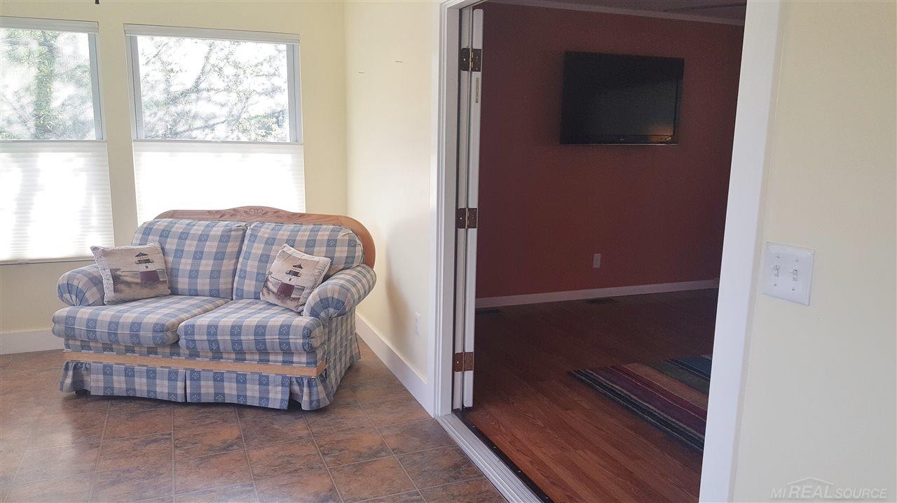 7343 Maplewood Road Lexington, MI 48450 - Photo 21 of 27 31388014-20.JPG