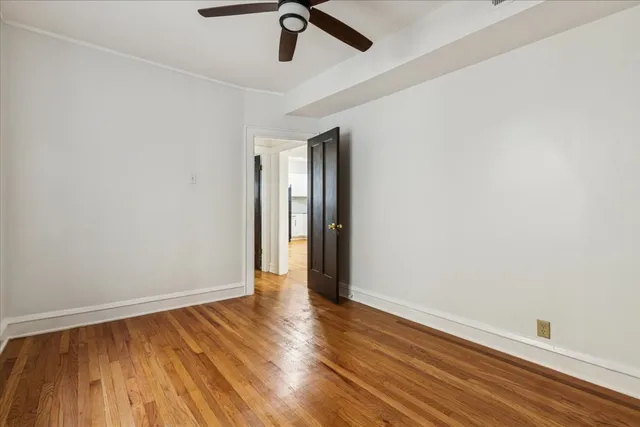 $2,250 | 6724 North Campbell Avenue, Unit 1, Chicago, IL 60645