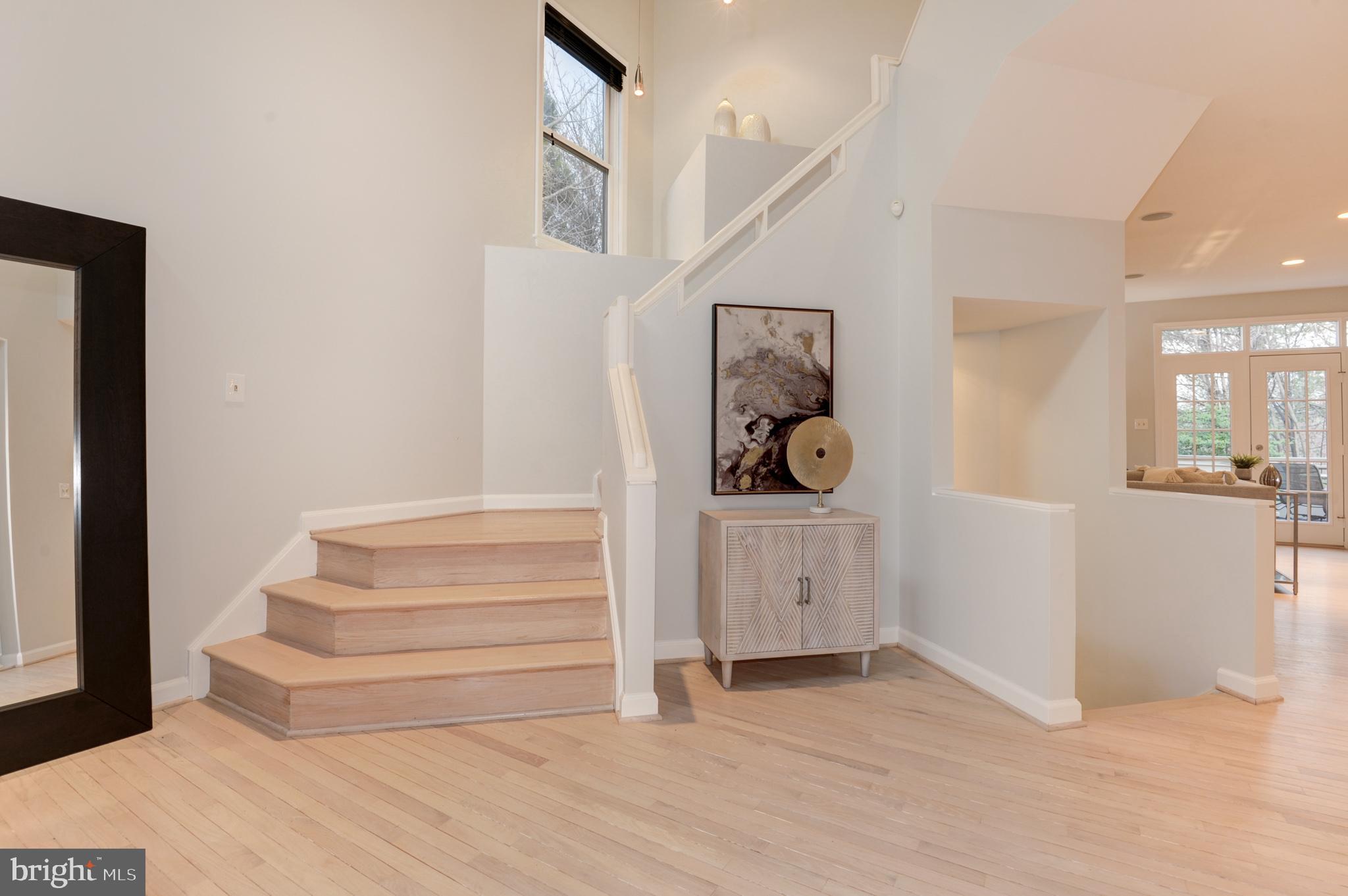 1336 Red Hawk Circle Reston, VA 20194 - Photo 13 of 53 Gallery Image 13