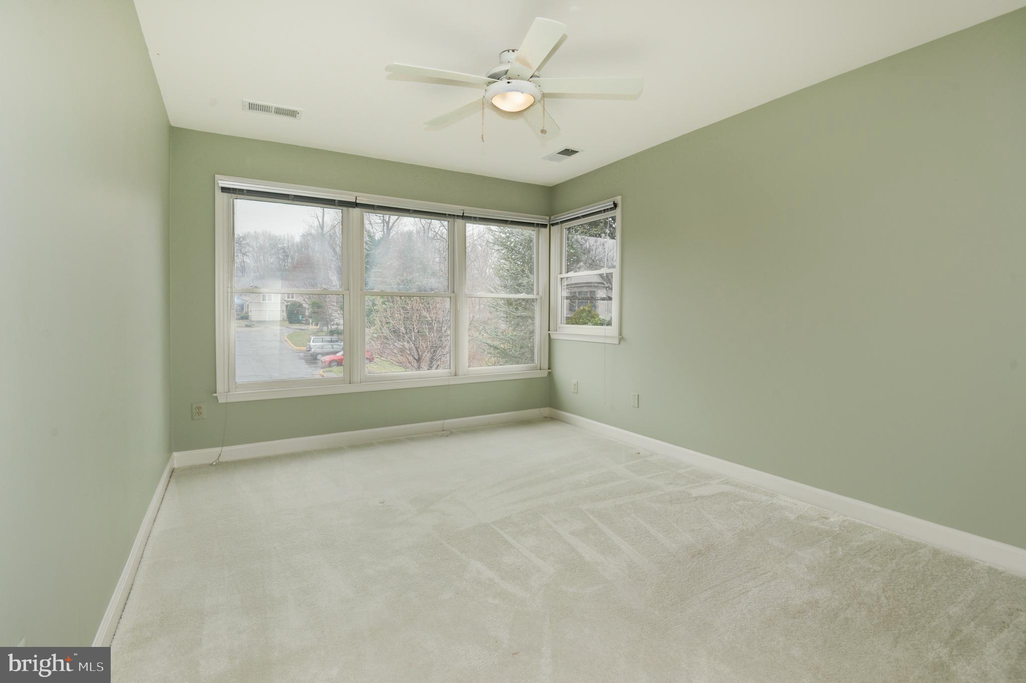 1336 Red Hawk Circle Reston, VA 20194 - Photo 24 of 53 Gallery Image 24