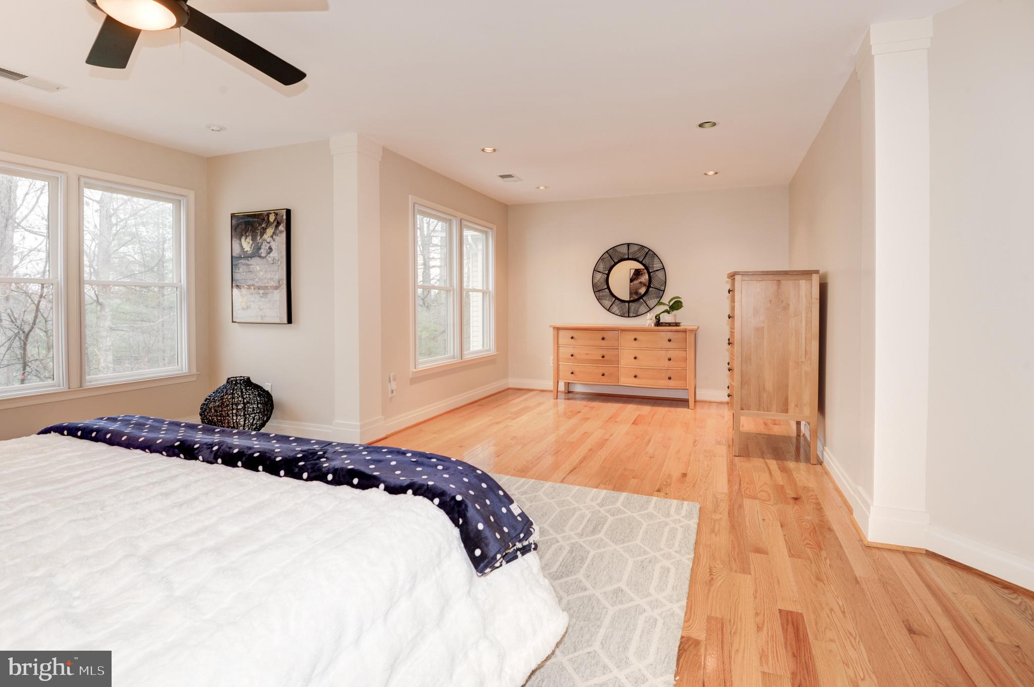 1336 Red Hawk Circle Reston, VA 20194 - Photo 26 of 53 Gallery Image 26