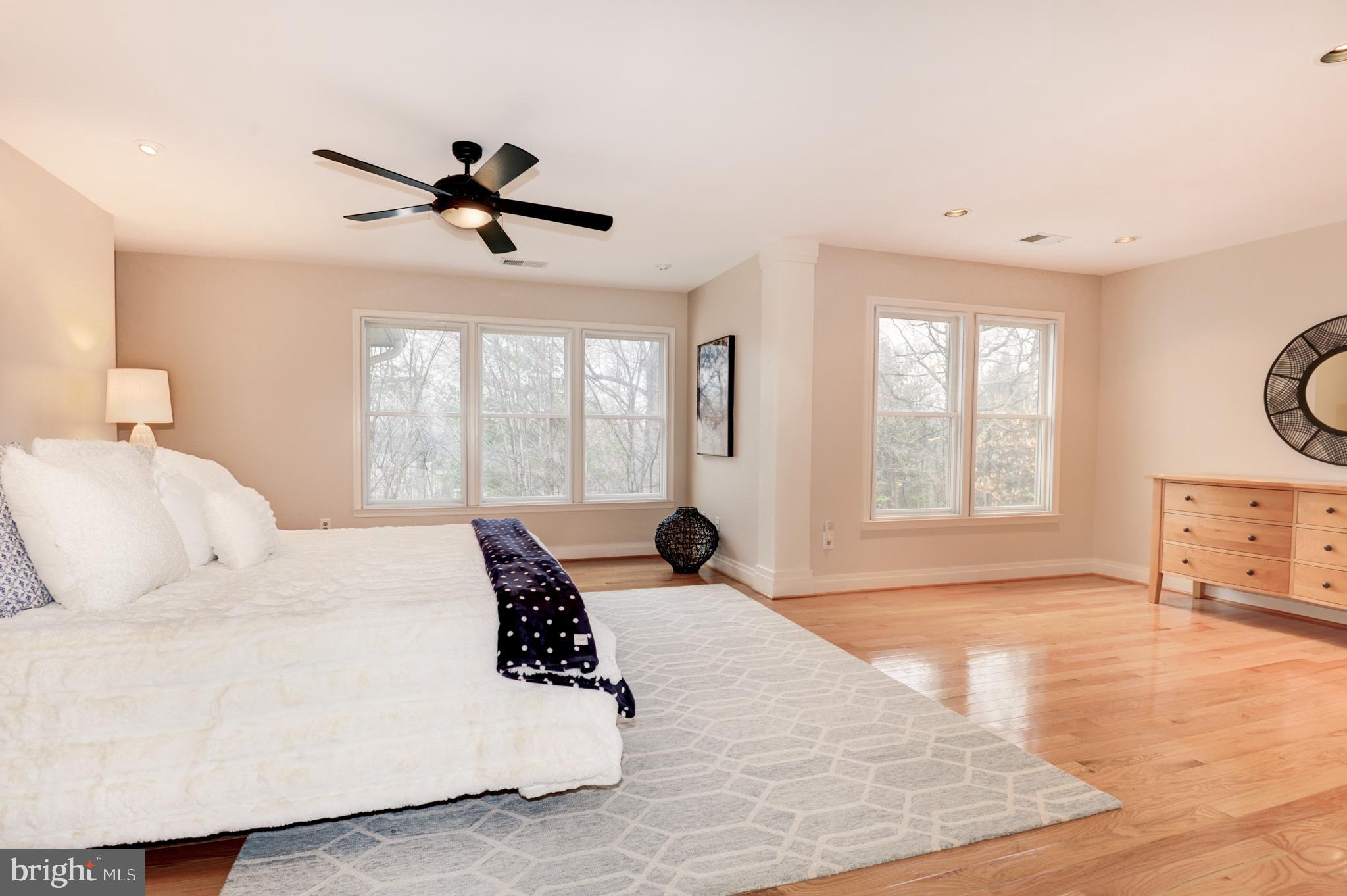 1336 Red Hawk Circle Reston, VA 20194 - Photo 29 of 53 Gallery Image 29