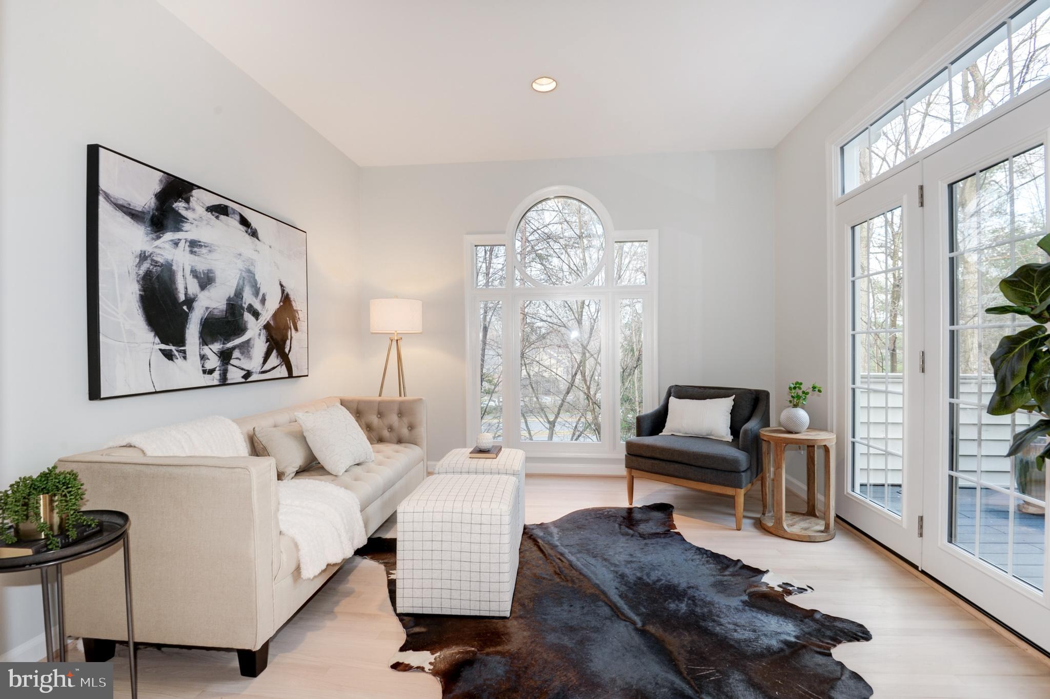 1336 Red Hawk Circle Reston, VA 20194 - Photo 3 of 53 Gallery Image 3