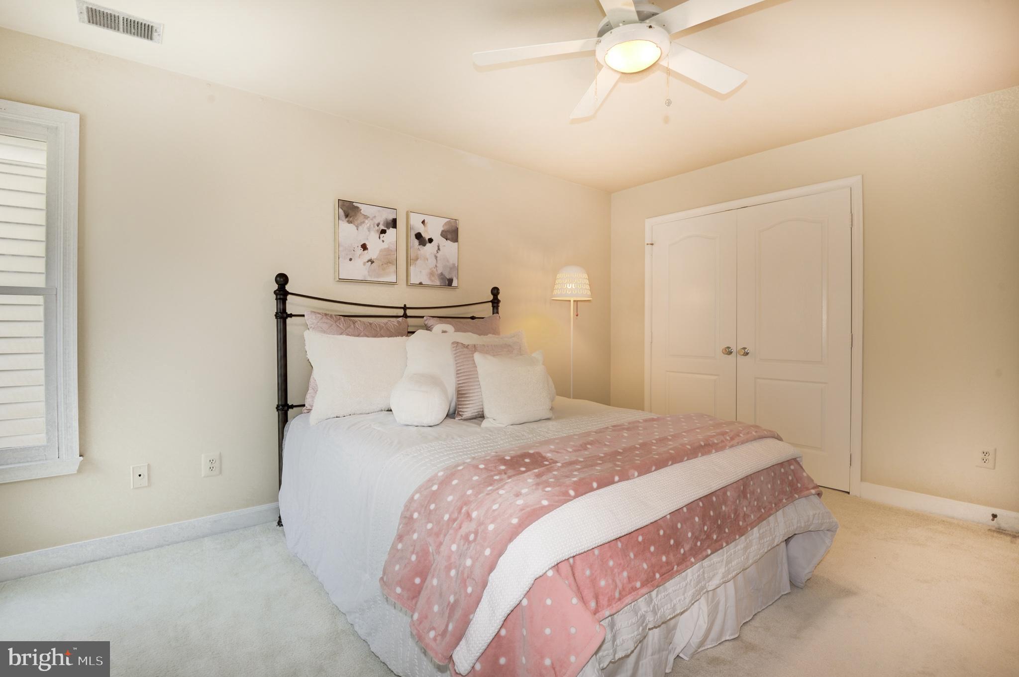 1336 Red Hawk Circle Reston, VA 20194 - Photo 32 of 53 Gallery Image 32