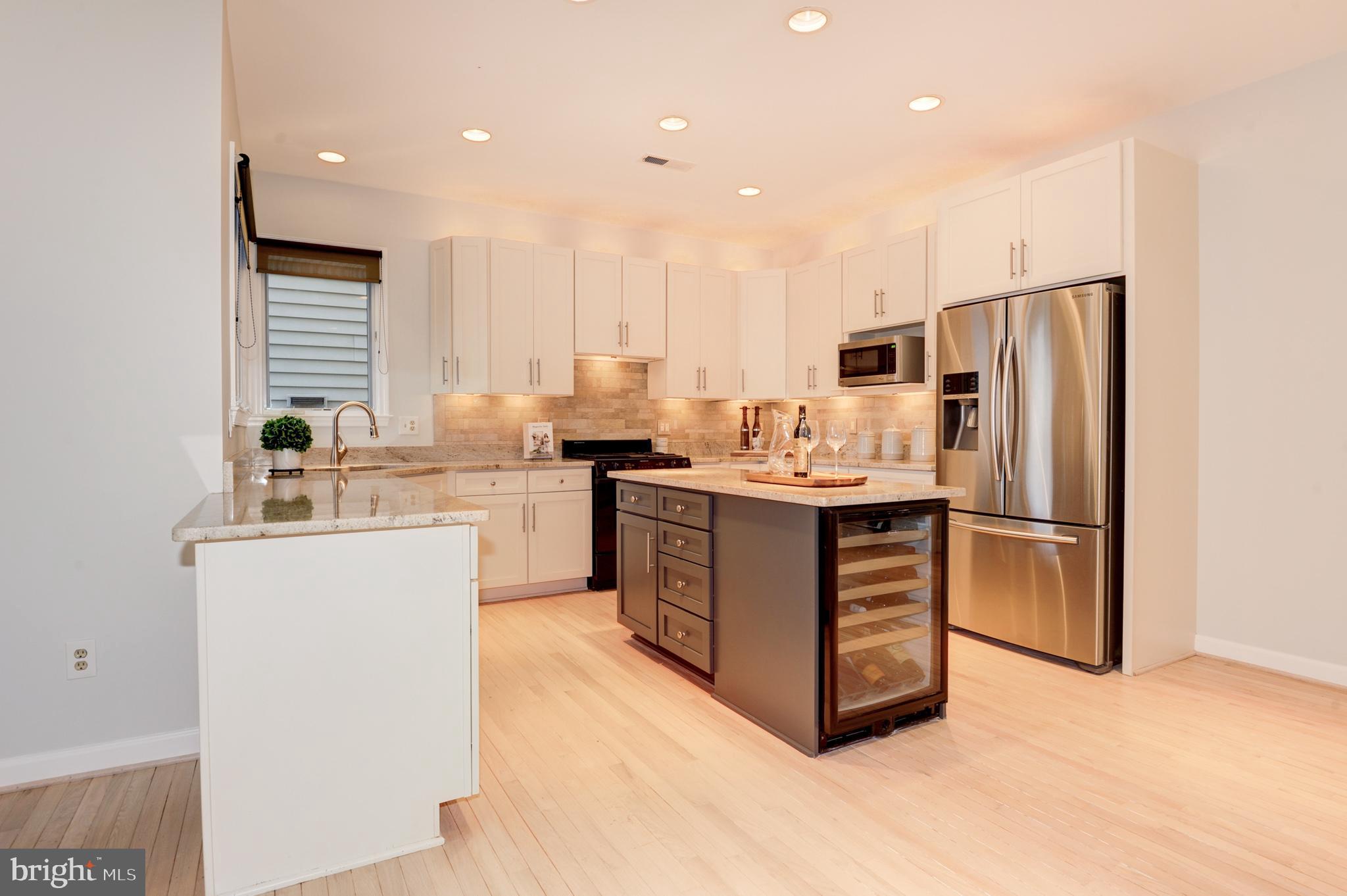 1336 Red Hawk Circle Reston, VA 20194 - Photo 35 of 53 Gallery Image 35