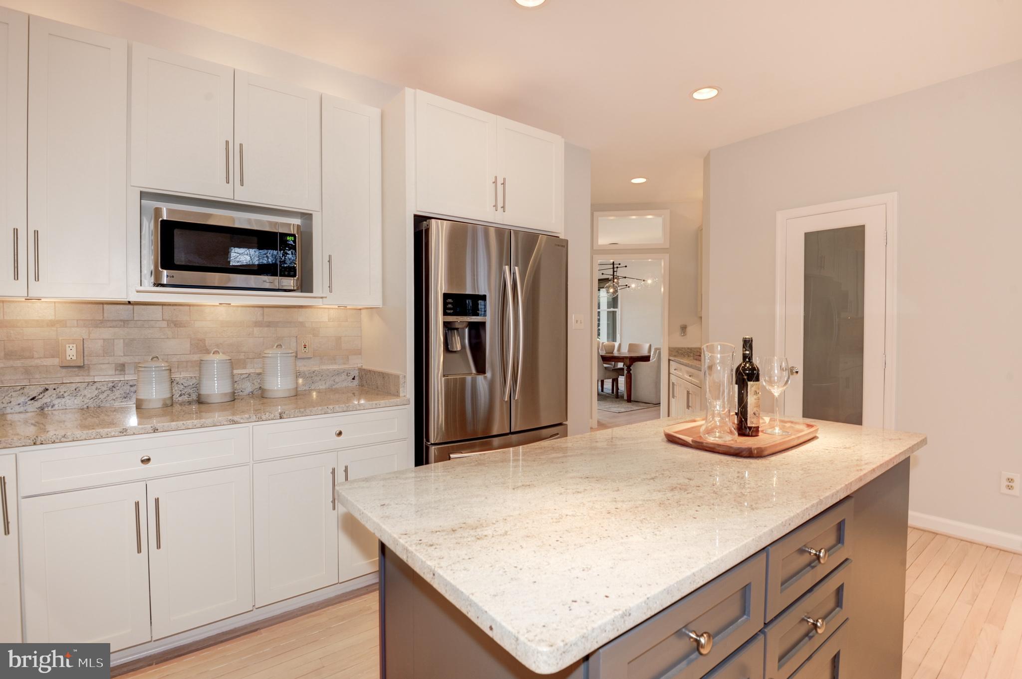 1336 Red Hawk Circle Reston, VA 20194 - Photo 4 of 53 Gallery Image 4