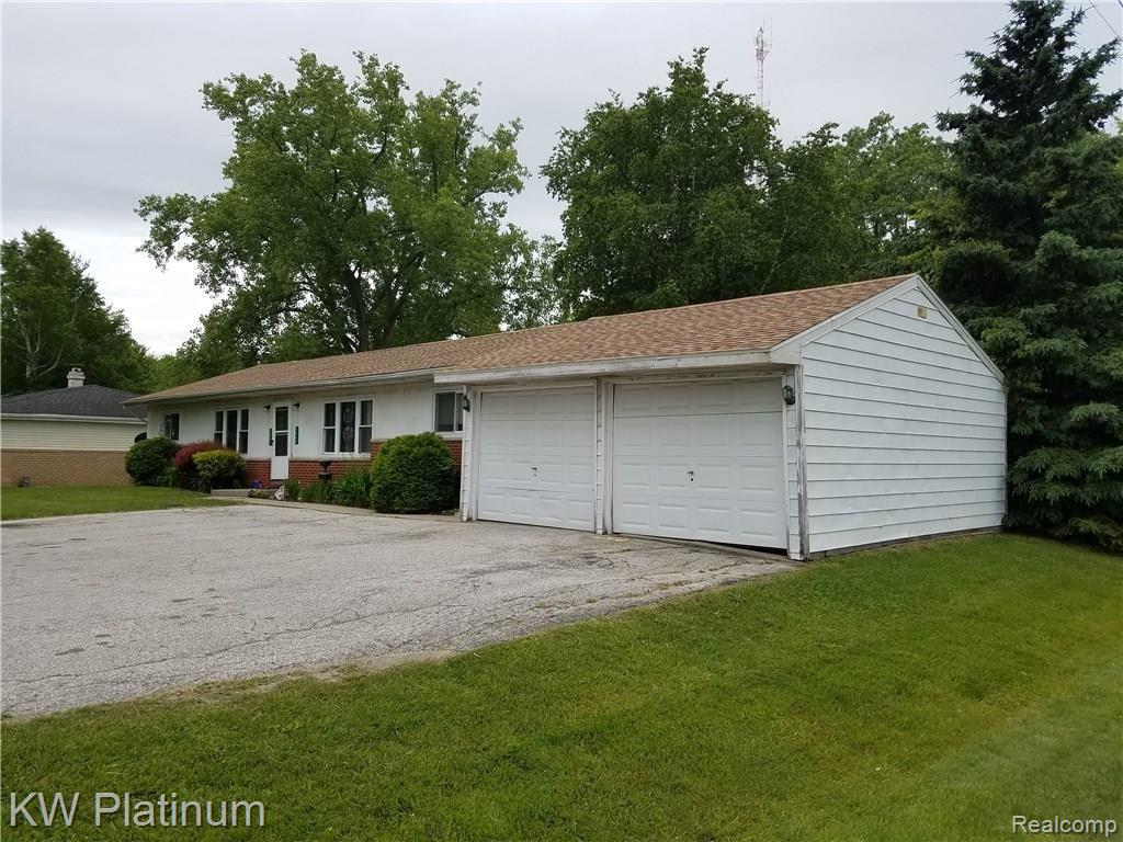 2847 Michigan Road Port Huron, MI 48060 - Photo 4 of 18 OTHER EXTERIOR VIEW