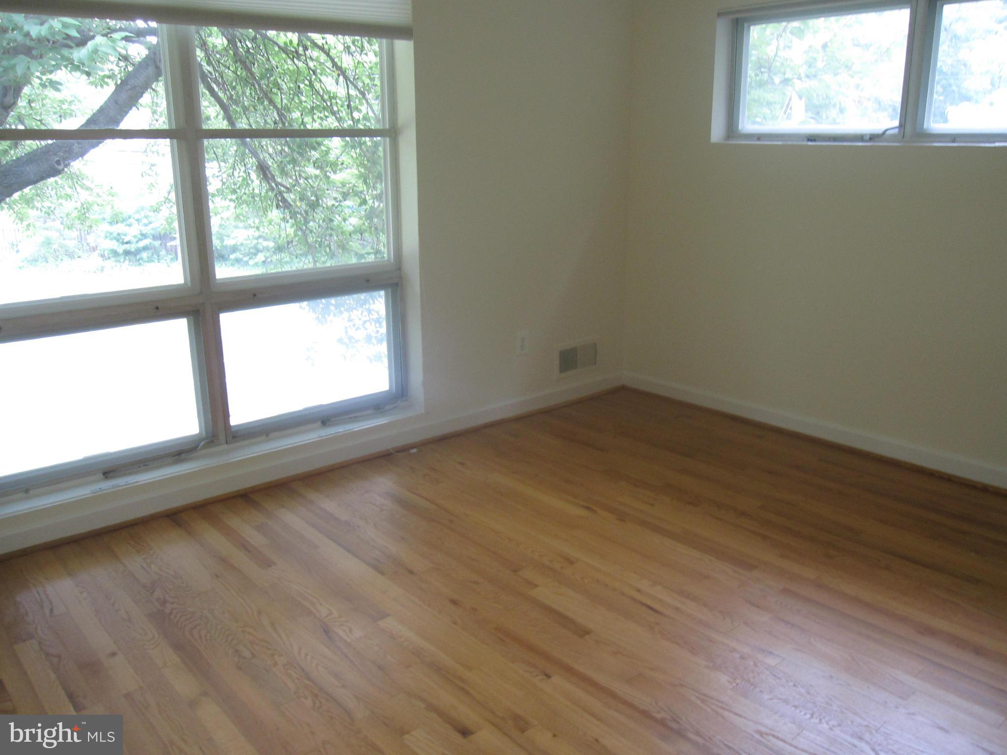 6653 Old Chesterbrook Road McLean, VA 22101 - Photo 18 of 30 Second Bedroom
