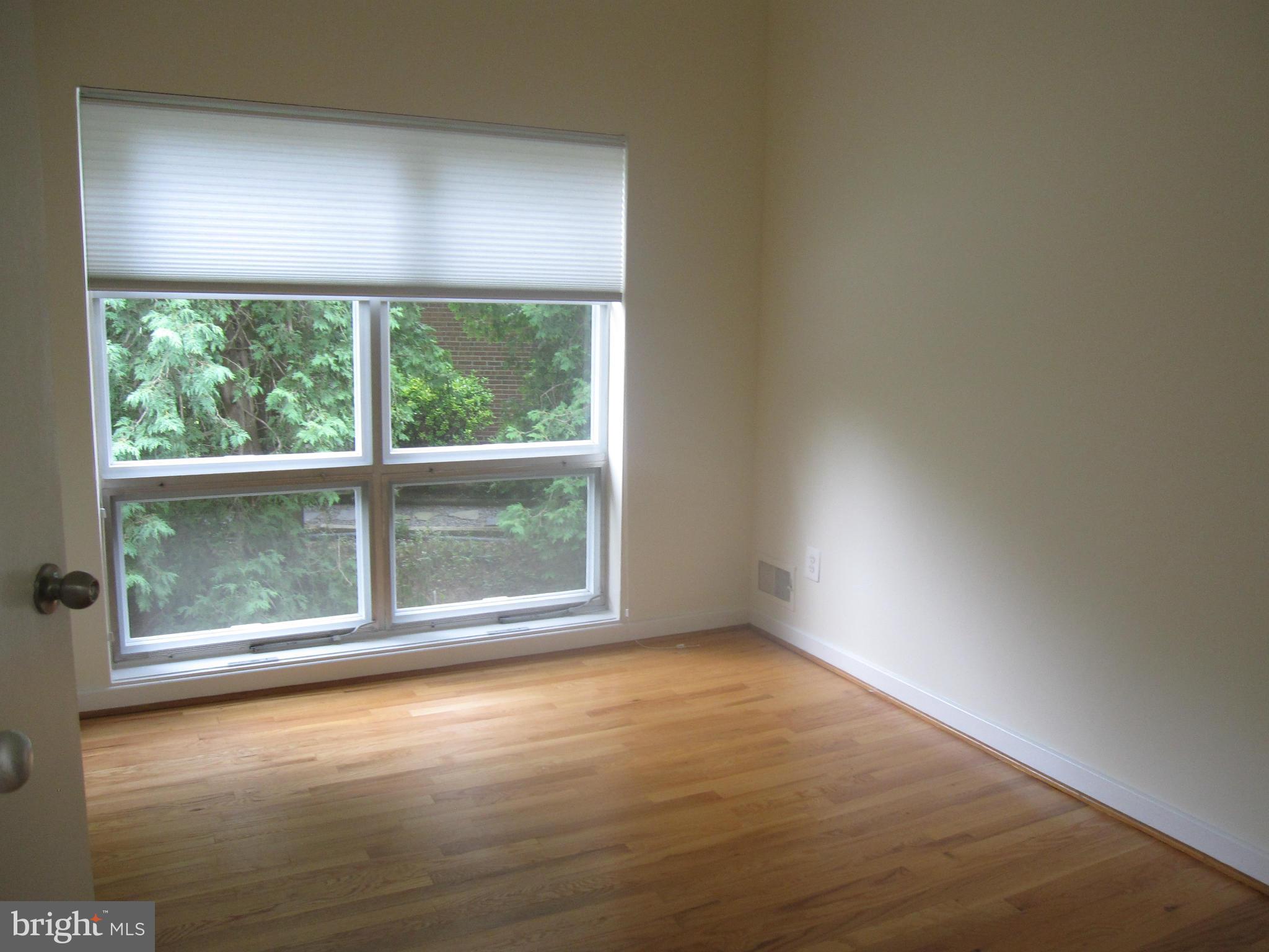 6653 Old Chesterbrook Road McLean, VA 22101 - Photo 19 of 30 Third Bedroom