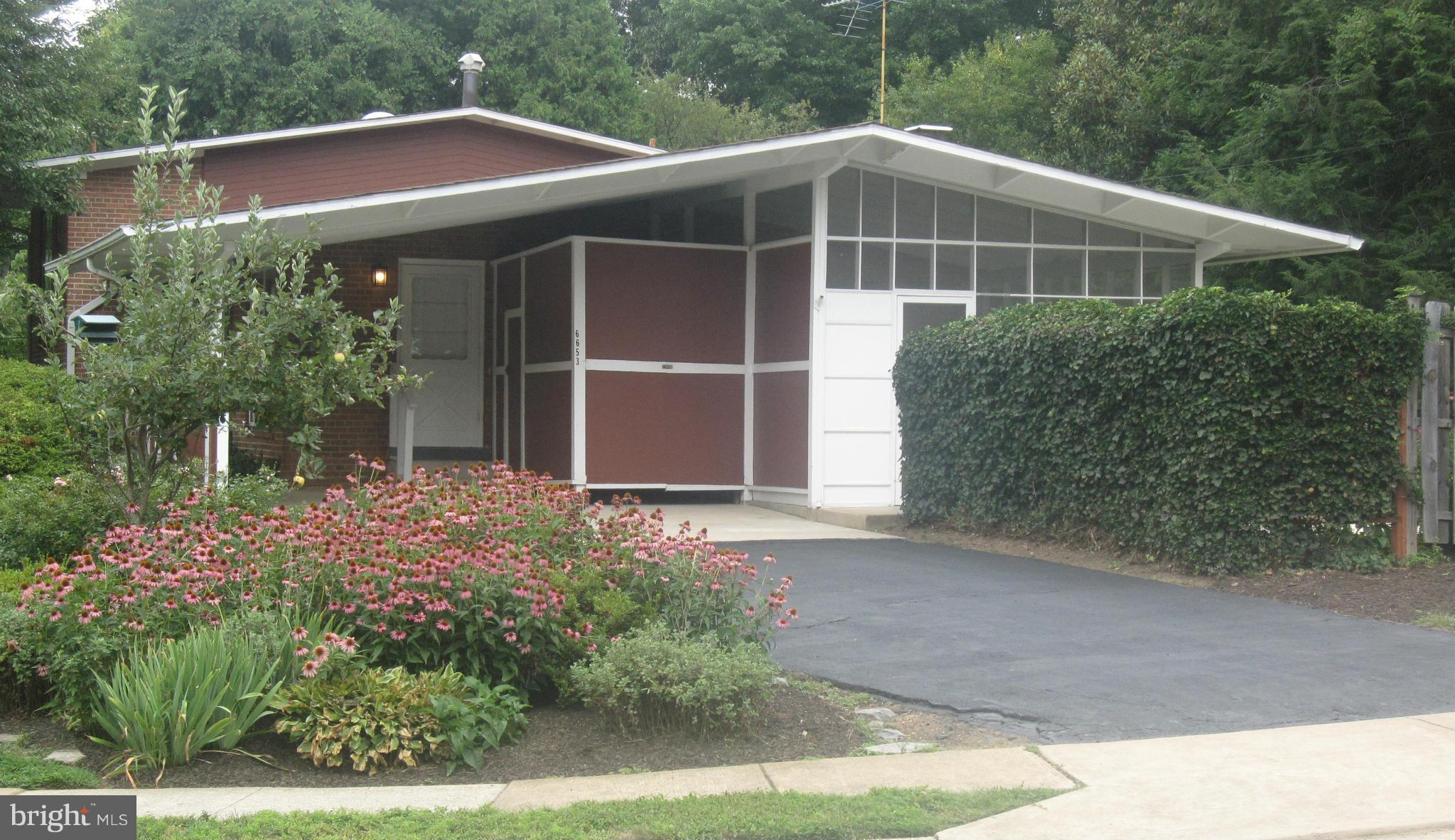 6653 Old Chesterbrook Road McLean, VA 22101 - Photo 9 of 30 Carport, storage,