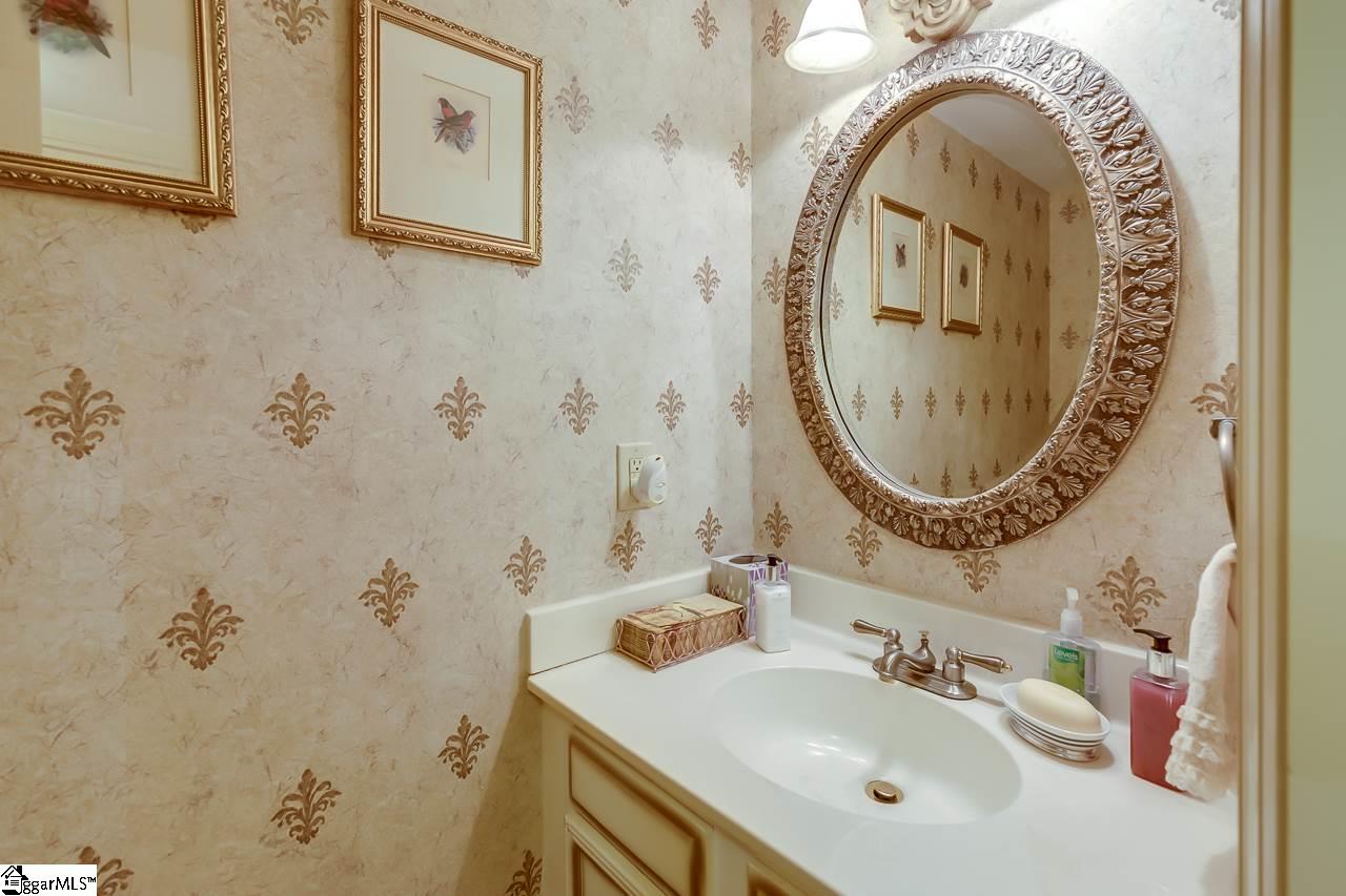 803 Edwards Road, Unit 16 Greenville, SC 29615 - Photo 12 of 25 Gallery Image 12
