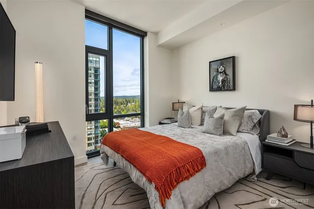 $1,470,000 | 889 Avenue Square Northeast, Unit 504, Bellevue, WA 98004