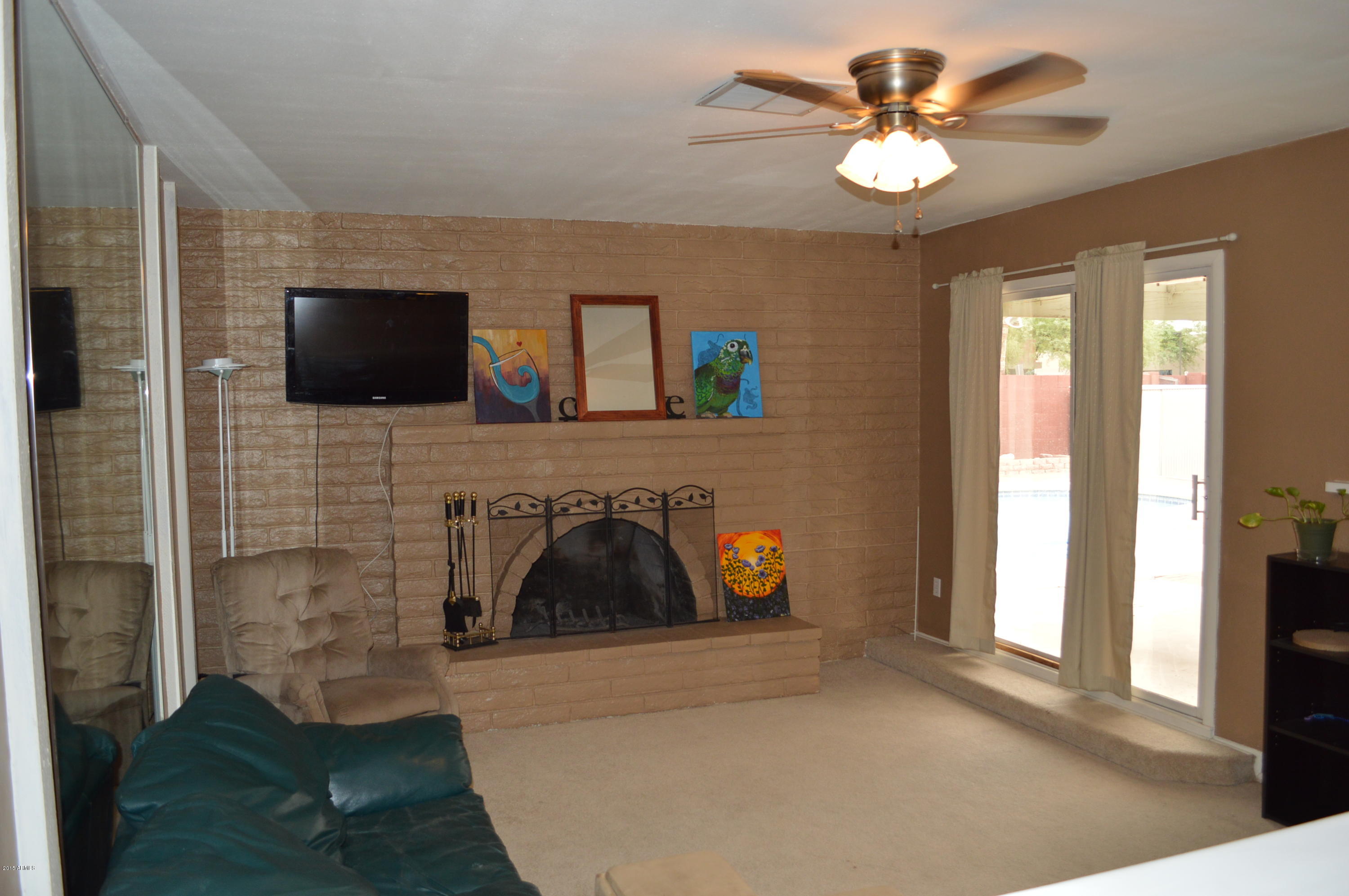 1960 East Rice Drive Tempe, AZ 85283 - Photo 8 of 33 052