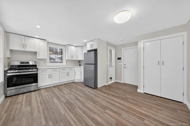 $1,300 | 303 Main Street, Unit 2L, Hurleyville, NY 12747