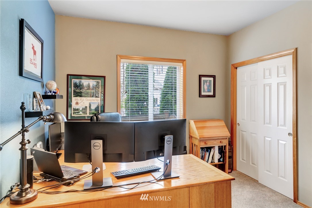 19128 30th Drive Southeast Bothell, WA 98012 - Photo 14 of 29 Gallery Image 14