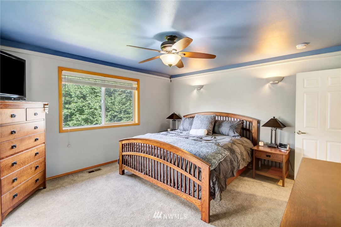 19128 30th Drive Southeast Bothell, WA 98012 - Photo 16 of 29 Gallery Image 16