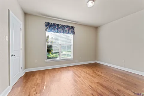 $207,000 | 4848 Windsor Village Drive, Unit 28, St. George, LA 70817