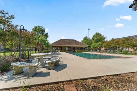 $207,000 | 4848 Windsor Village Drive, Unit 28, St. George, LA 70817