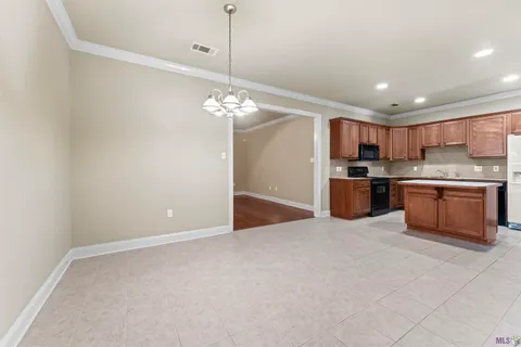 $207,000 | 4848 Windsor Village Drive, Unit 28, St. George, LA 70817