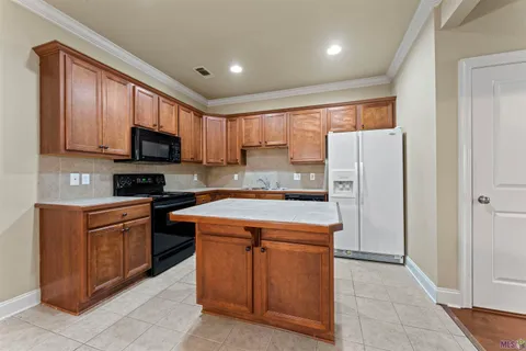 $207,000 | 4848 Windsor Village Drive, Unit 28, St. George, LA 70817