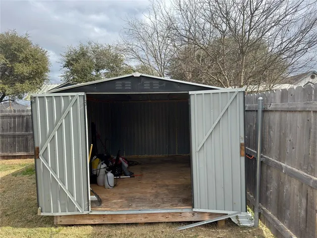 a view of a outdoor space