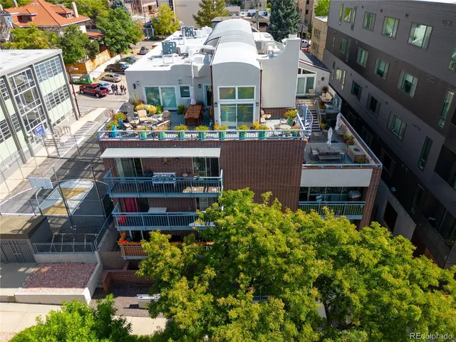 a front view of a building with street