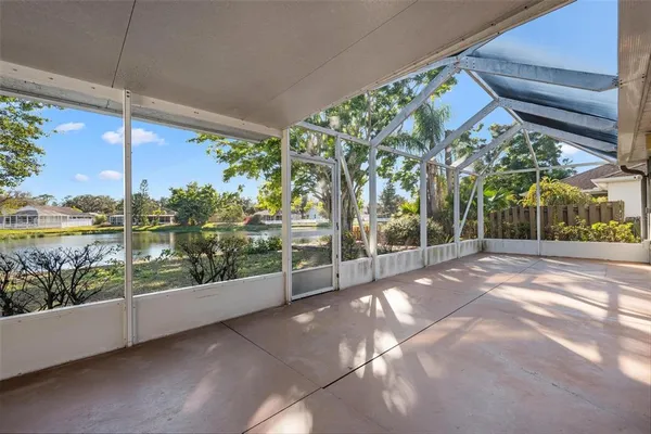 $2,400 | 11118 3rd Avenue East, Bradenton, FL 34212