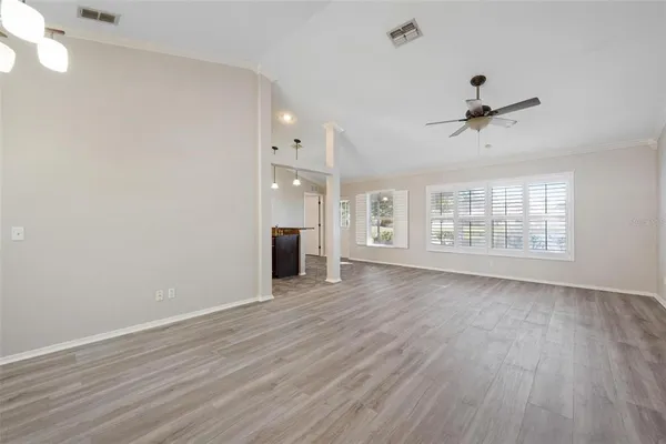 $2,400 | 11118 3rd Avenue East, Bradenton, FL 34212