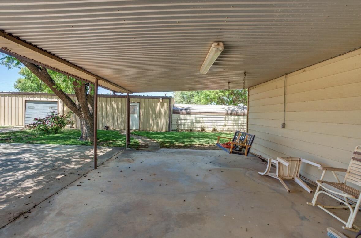 1711 13th Street Wilson, TX 79381 - Photo 21 of 40 IMG_3236
