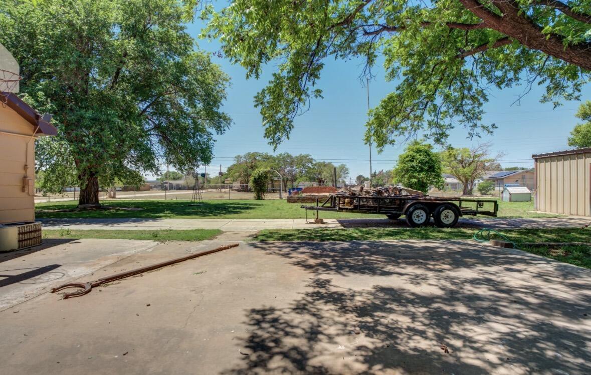 1711 13th Street Wilson, TX 79381 - Photo 22 of 40 IMG_3237