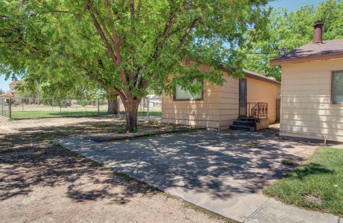 1711 13th Street Wilson, TX 79381 - Photo 3 of 40 IMG_3253