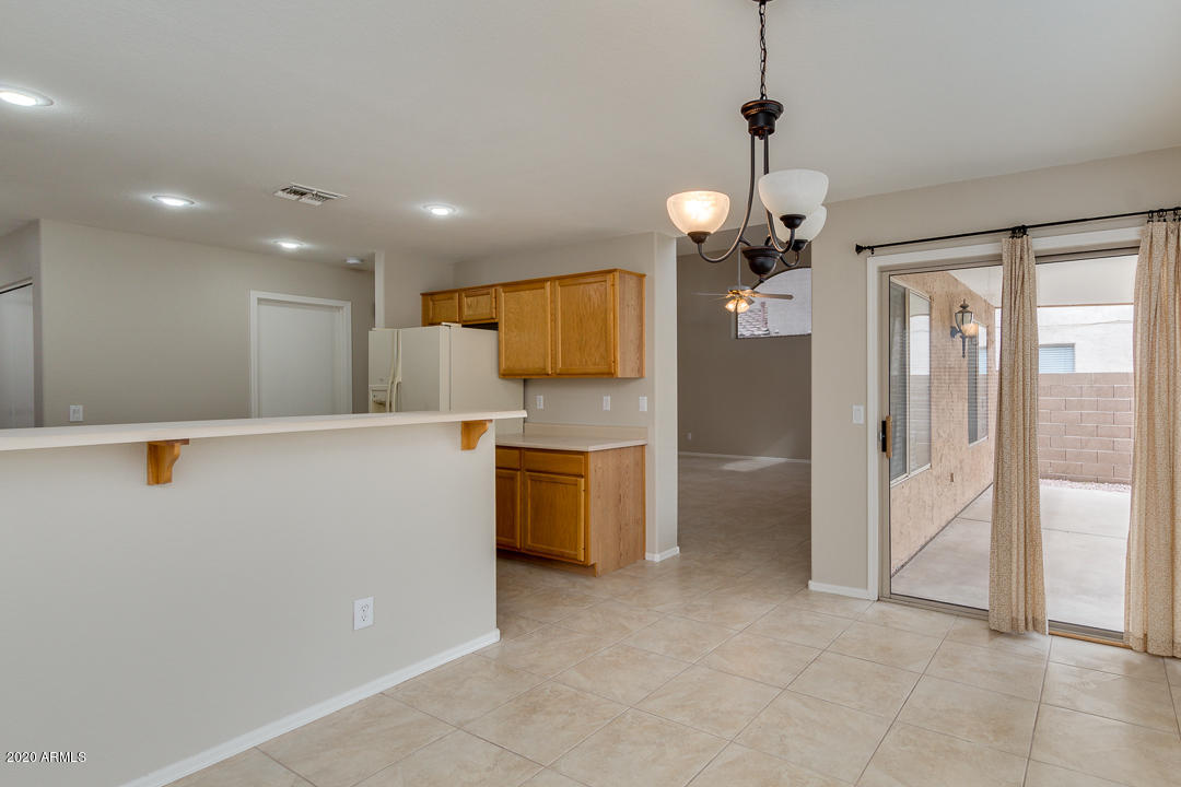 381 West Colt Road Tempe, AZ 85284 - Photo 17 of 37 17-Colt