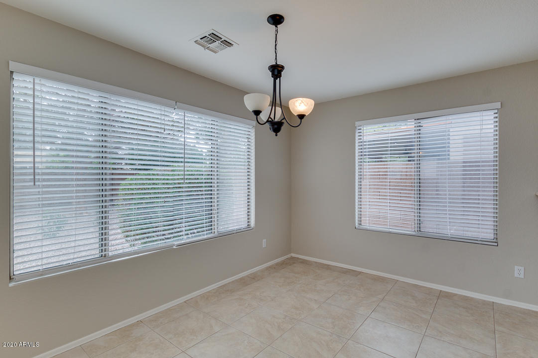 381 West Colt Road Tempe, AZ 85284 - Photo 19 of 37 19-Colt