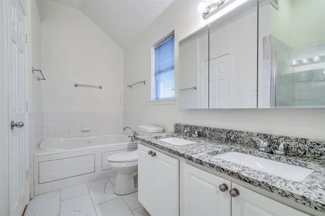 $2,100 | 132 Magnolia Lane, Rockwall, TX 75032