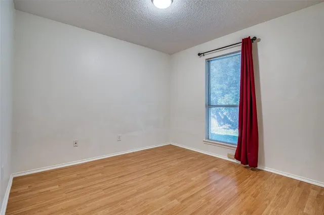 $2,100 | 132 Magnolia Lane, Rockwall, TX 75032