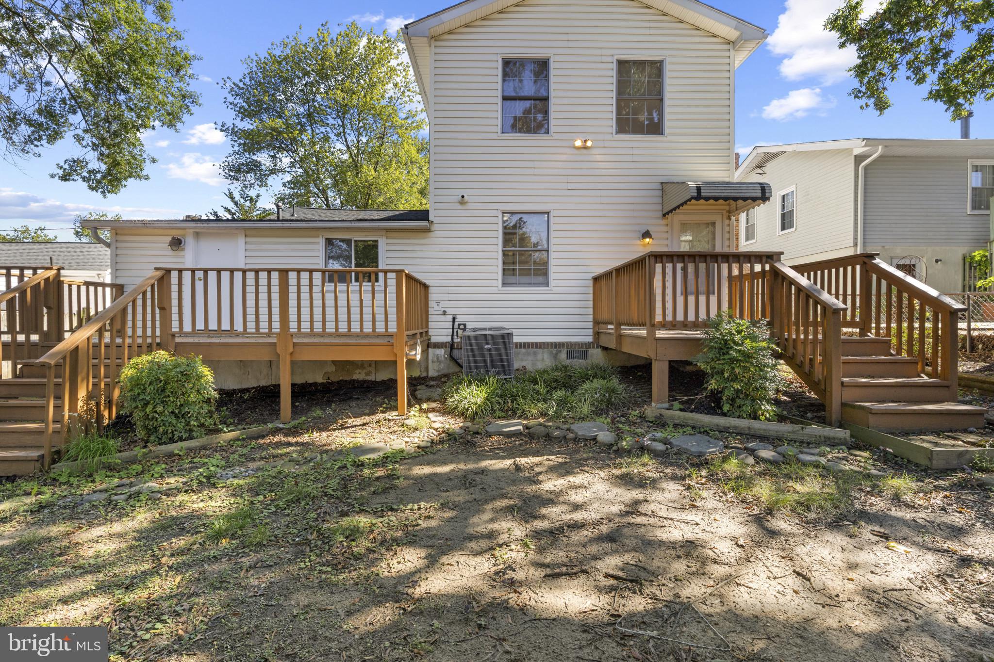1608 Oldtown Road Edgewater, MD 21037 - Photo 34 of 38 Exterior - Rear